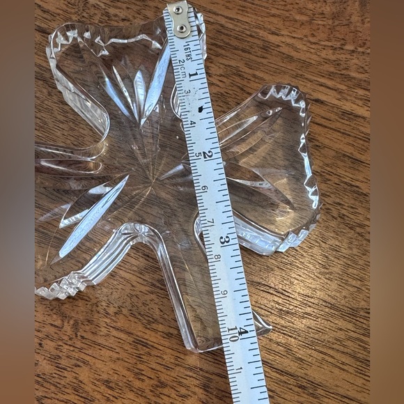 Waterford Chunky Crystal Clover/Shamrock Paperweight ~
Signed~ IRELAND - Picture 7 of 8